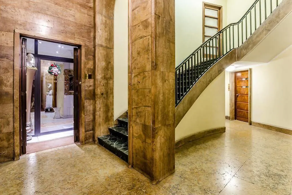 Bed & Breakfast Luxury Rooms H 2000 Roma