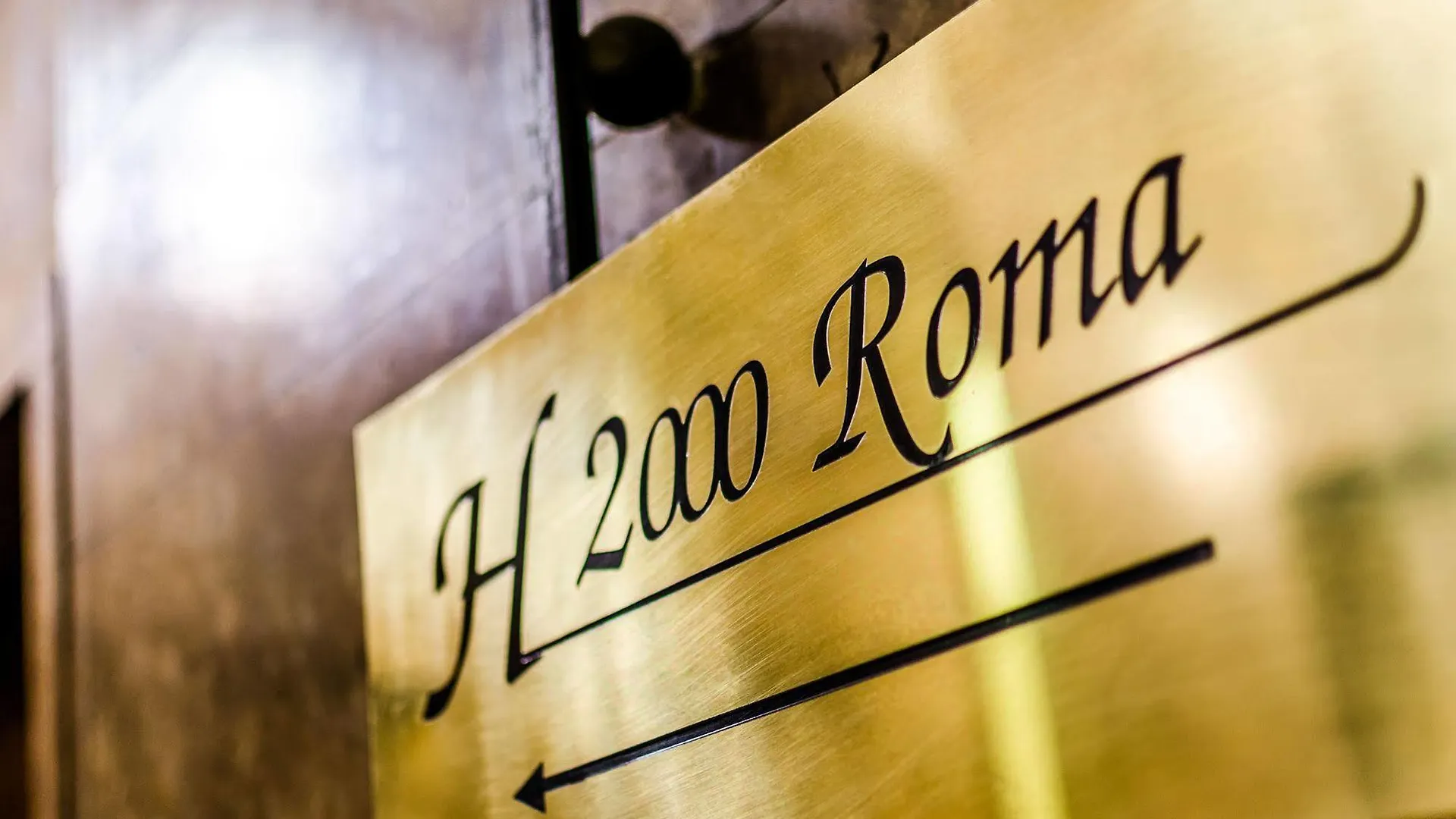 Luxury Rooms H 2000 Roma 3*, Rom