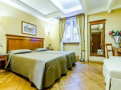 Luxury Rooms H 2000 Roma 3*, Řím