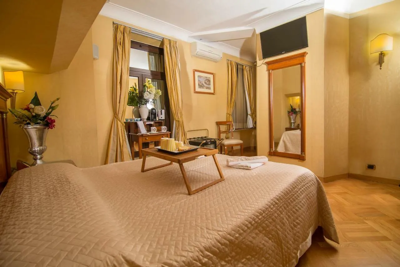 Luxury Rooms H 2000 Roma Bed & Breakfast Rome
