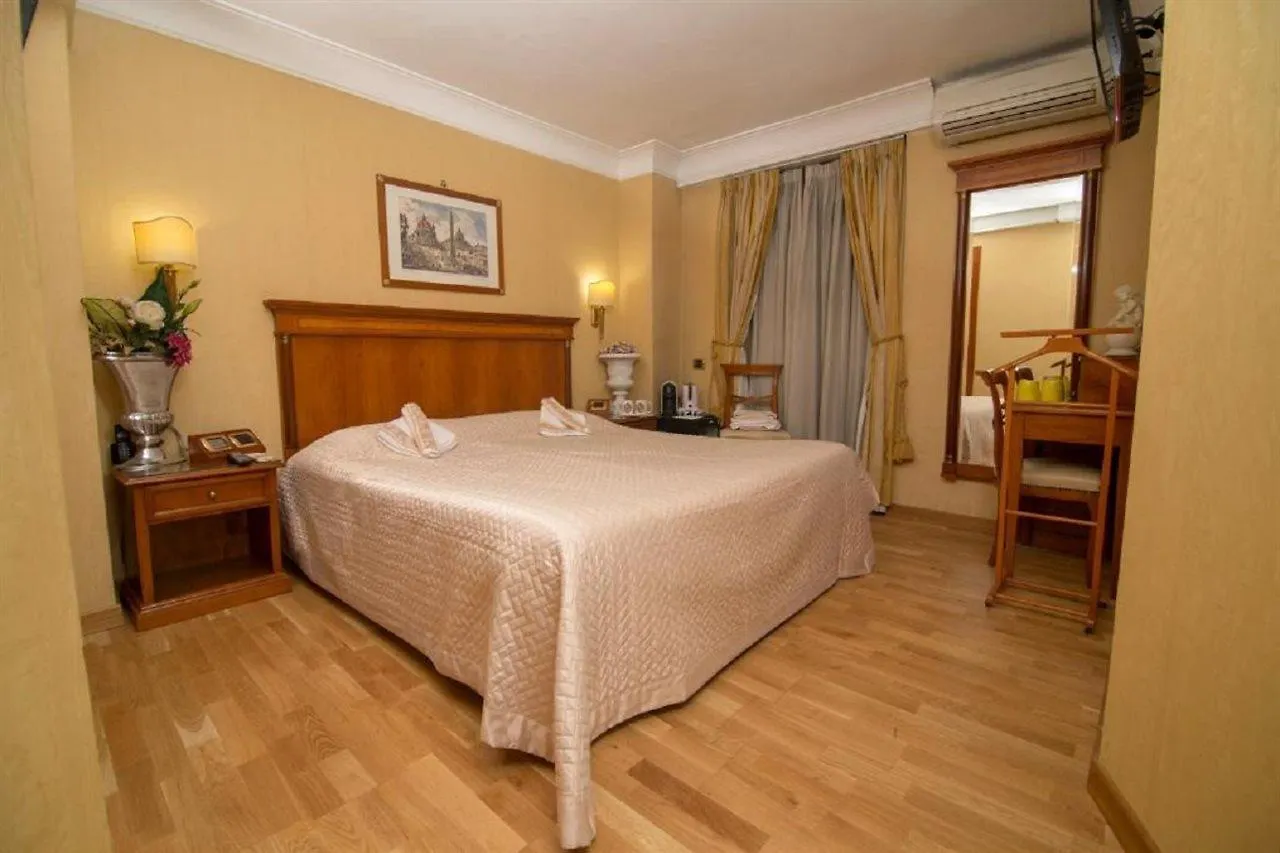 *** Bed & Breakfast Luxury Rooms H 2000 Roma Italy